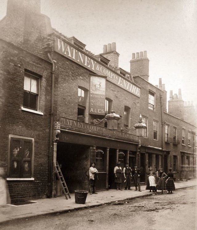 White Hart, Stepney