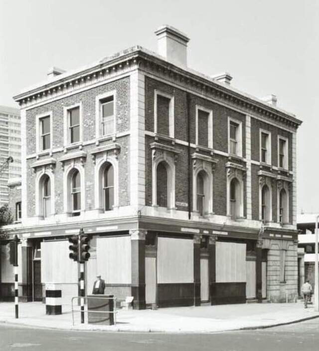 Lady Franklin, Bethnal Green