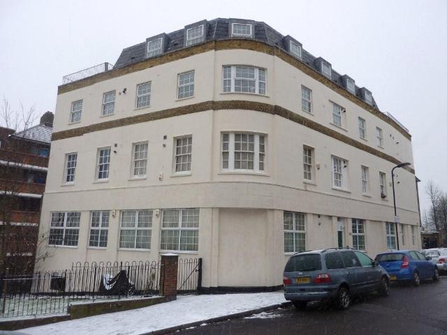 Woodman, Clapton, E5