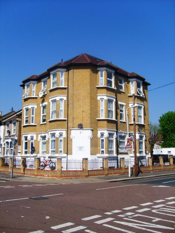 Albion Hotel, Forest Gate, E7