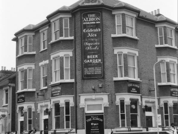 Albion Hotel, Forest Gate, E7