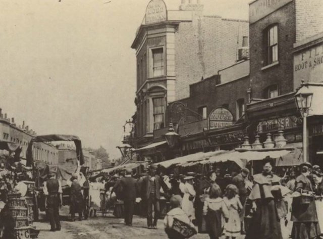 Lord Duncan, Hackney