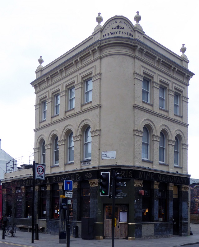 Railway Tavern, Hackney