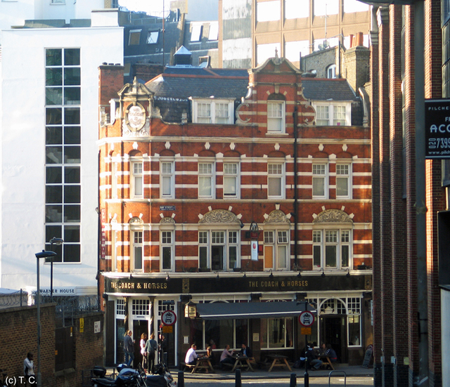 Coach & Horses, Clerkenwell