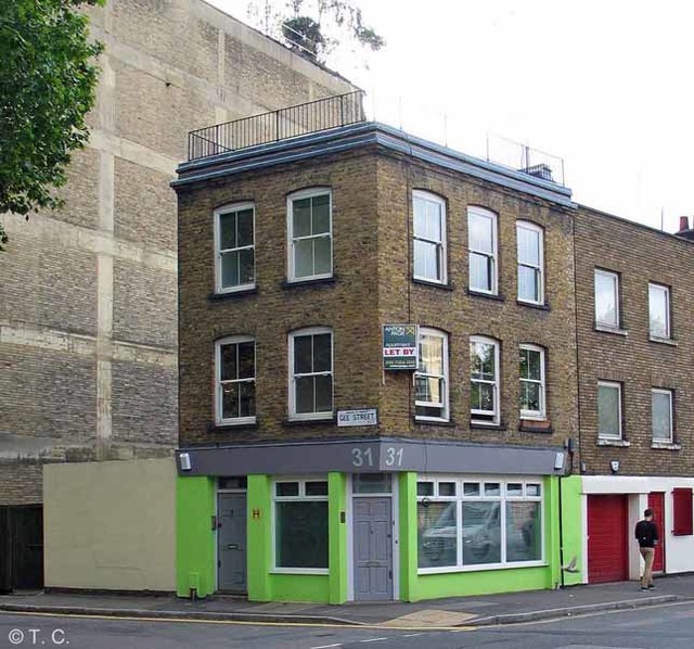 The Crown, Clerkenwell