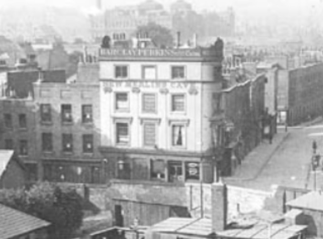 Merlins Cave, Clerkenwell