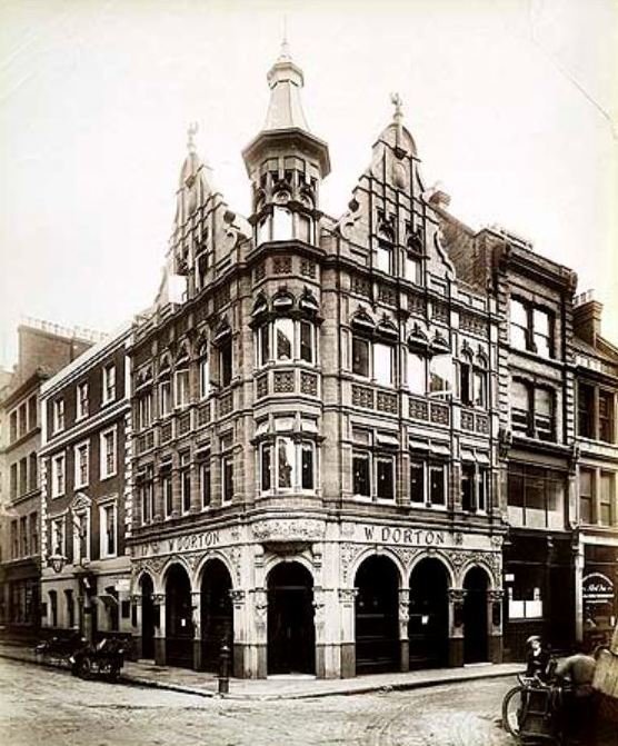 Weavers Arms, Moorgate
