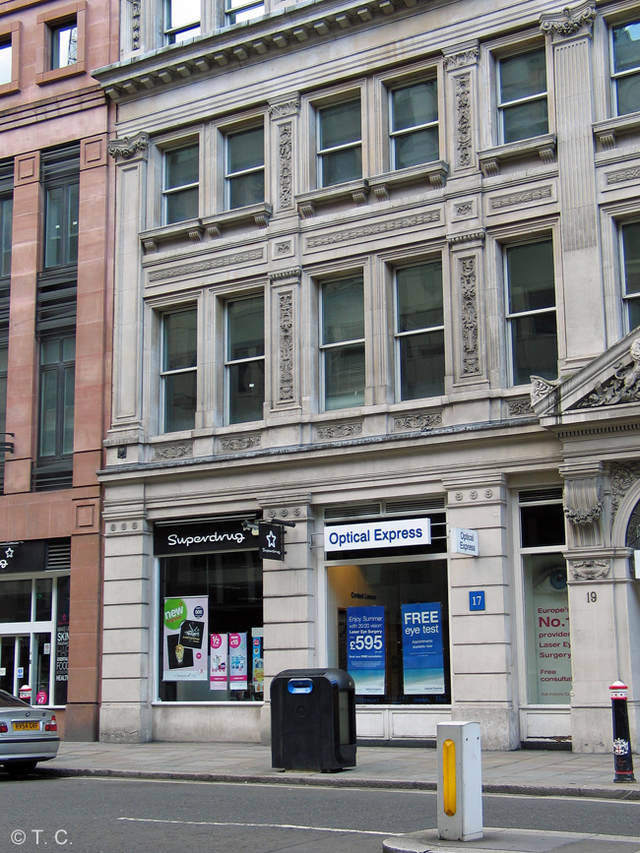 Sir John Falstaff, EC3