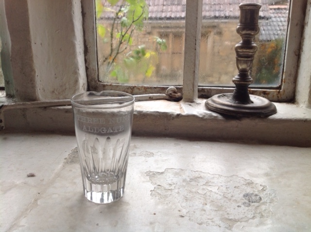 Three Nuns Hotel, Fenchurch Street & City, EC3