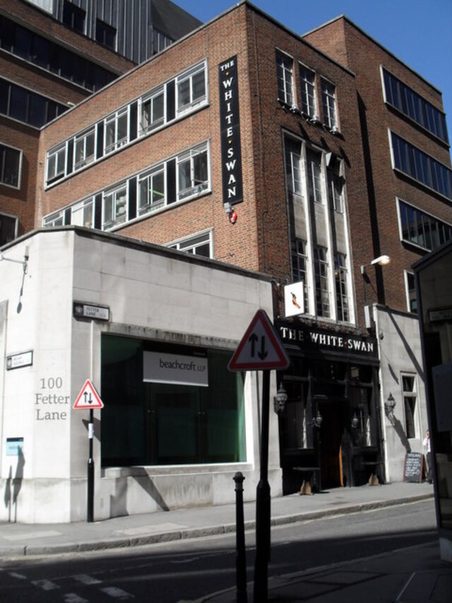 White Swan, EC4