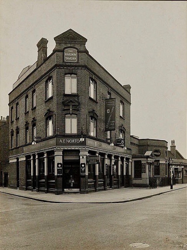 Railway Tavern, Tottenham, N17