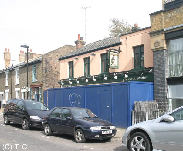 Black Horse, Upper Holloway
