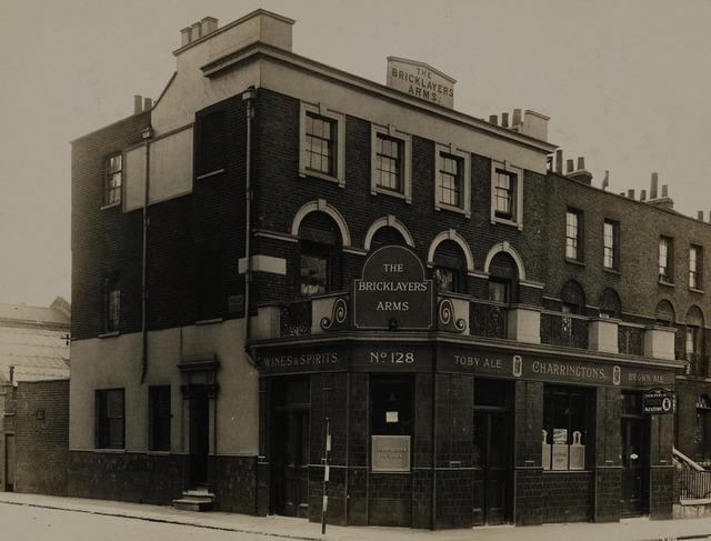 Bricklayers Arms, Islington