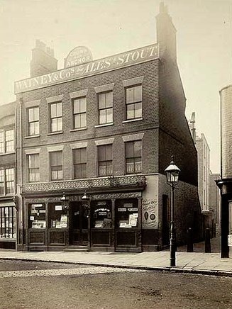 Crown & Anchor, Islington