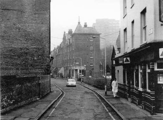 Crown & Sceptre, Islington