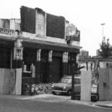 Earl Grey, Islington