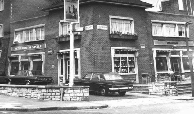 Kenilworth Castle, Islington