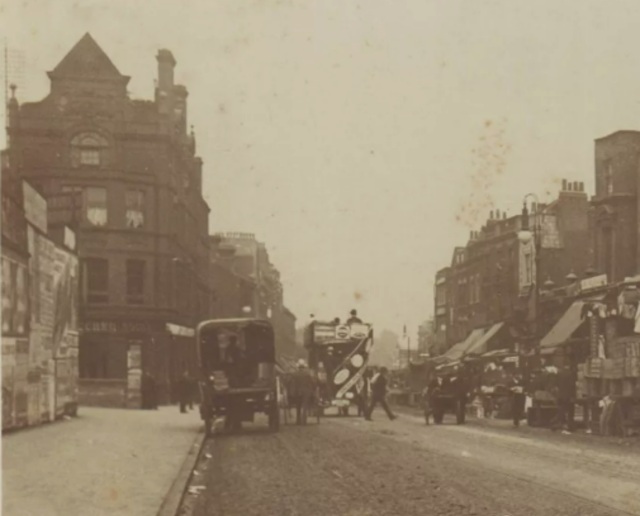 Old Thatched House, Islington