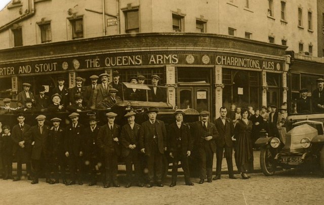 Queens Arms, Islington