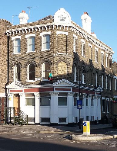 The Rainbow, Islington