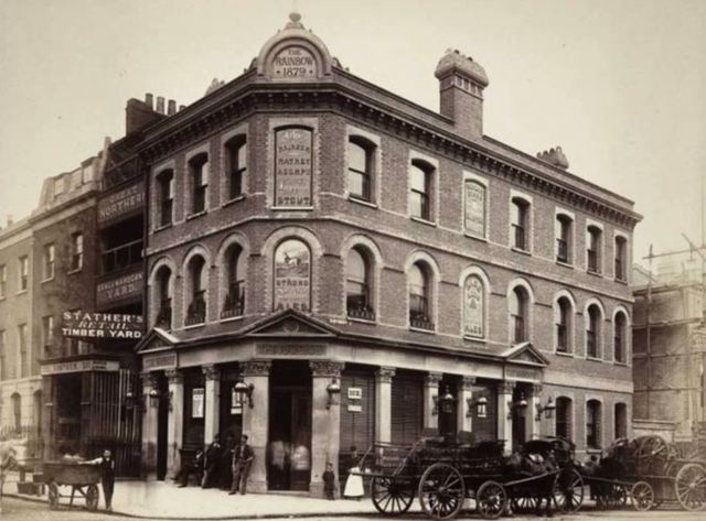 The Rainbow, Islington