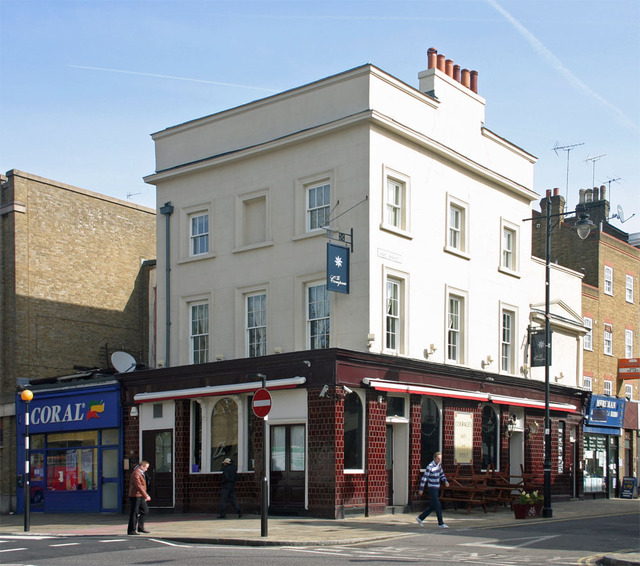 Salmon & Compasses, Islington