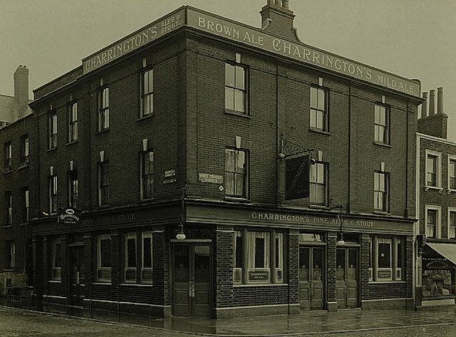 Spanish Patriots, Islington