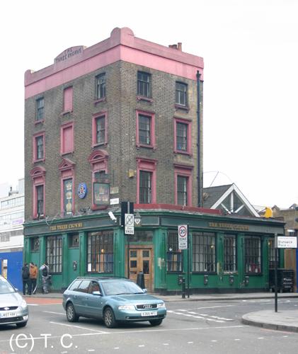 Three Crowns, Islington