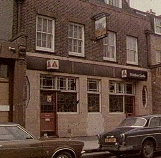 Windsor Castle, Islington