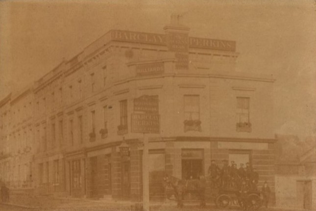 Queens Head, Finchley