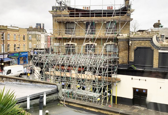 Arsenal Tavern, Finsbury