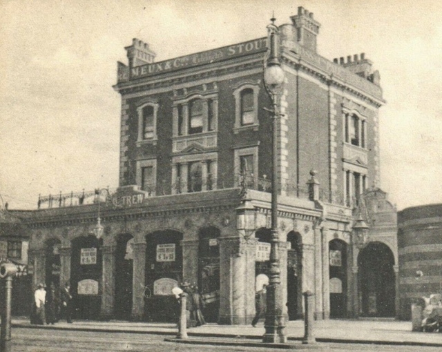 Sir George Robey, Finsbury