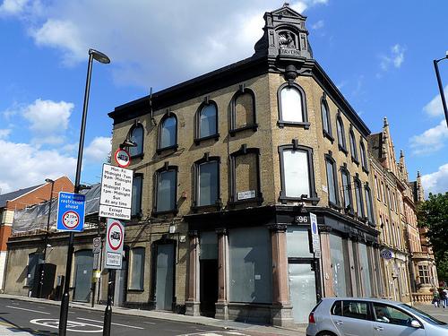 Cock Tavern, Holloway