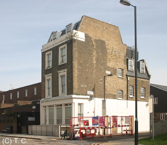 The Railway, Holloway