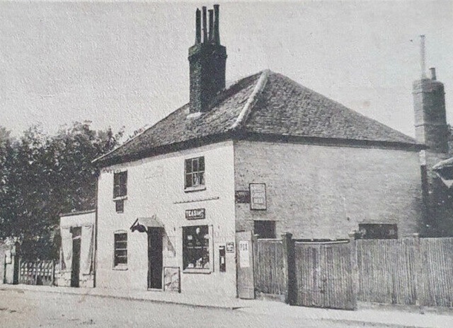 Six Bells, Willesden