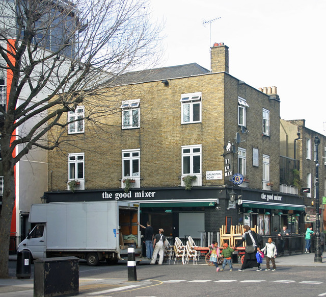 The Cricketers, Camden