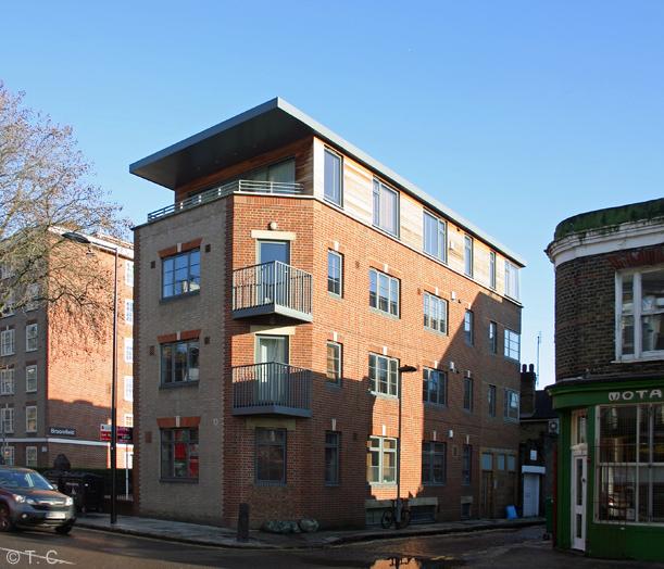 The Crowndale, Camden