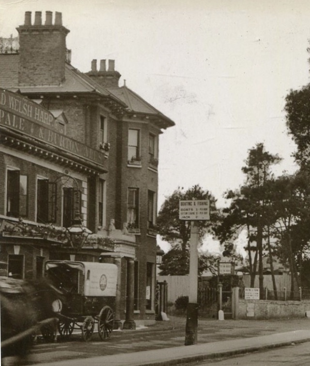 Old Welsh Harp, Colindale