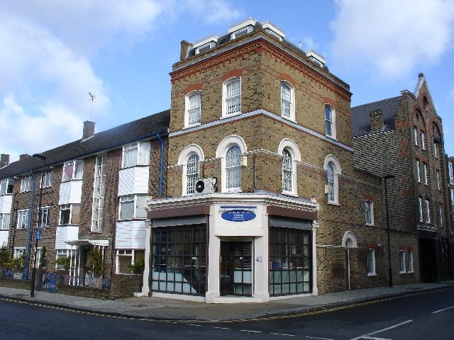 The Crown, Kennington