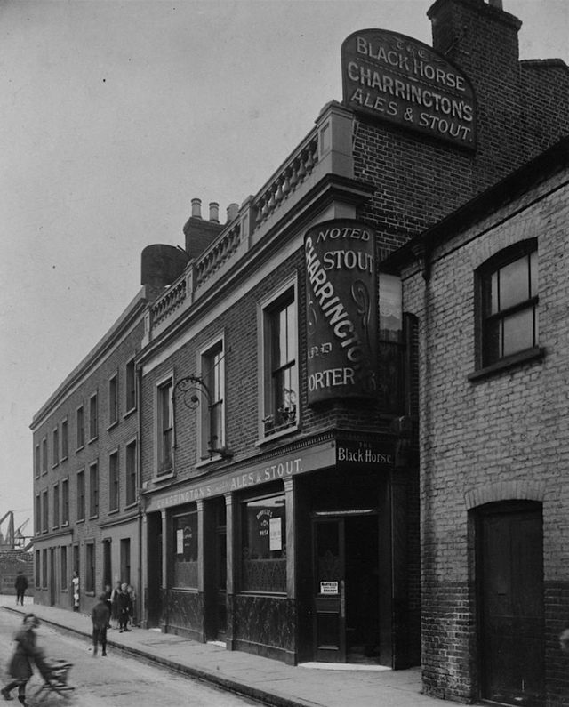 Black Horse, Rotherhithe