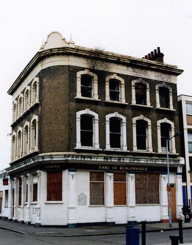Earl Of Beaconsfield, Rotherhithe