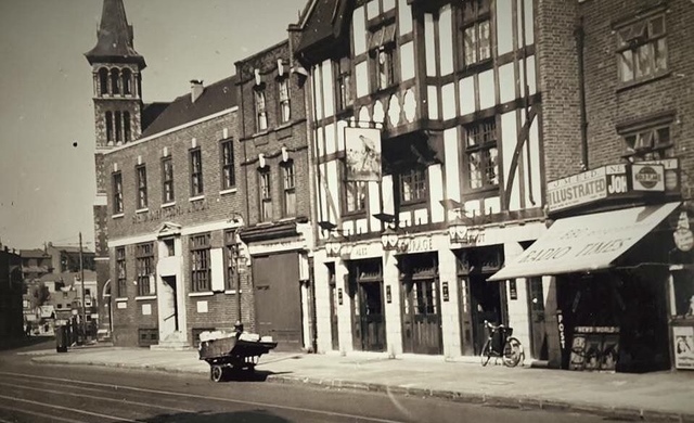 Lilliput Hall, Rotherhithe