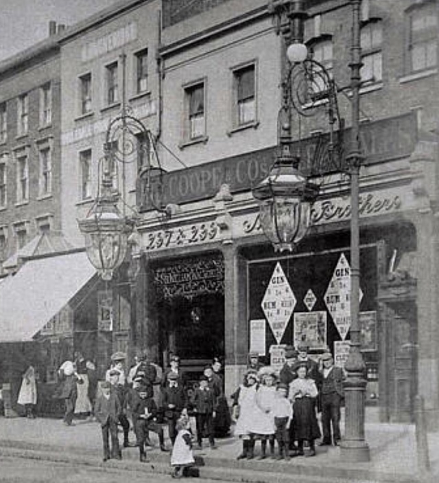 Sir William Walworth, Walworth