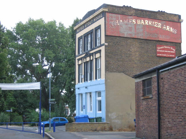 Thames Barrier Arms, Charlton