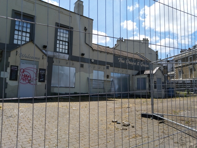 Grape & Grain, Upper Norwood