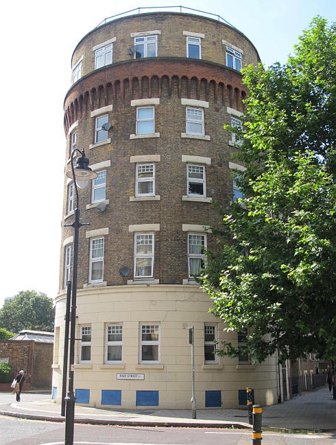 City Of Salisbury, Southwark