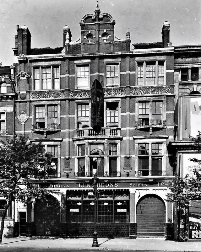 The Equestrian, Southwark