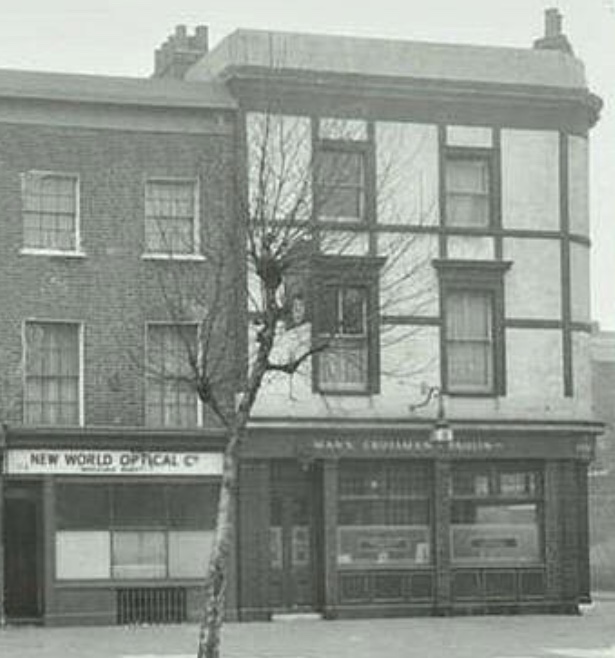 The Fountain, Southwark