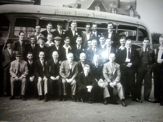 The Maypole, Brockley