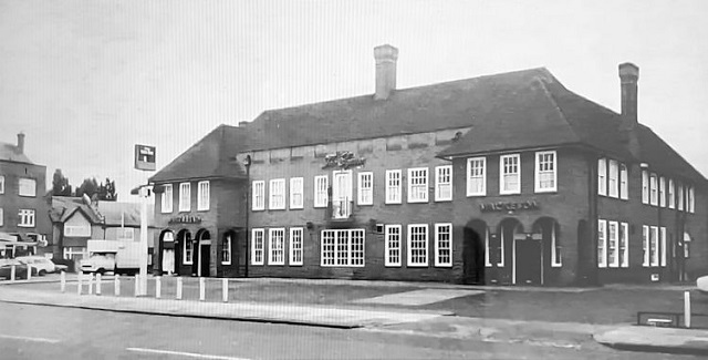 Tigers Head, Catford